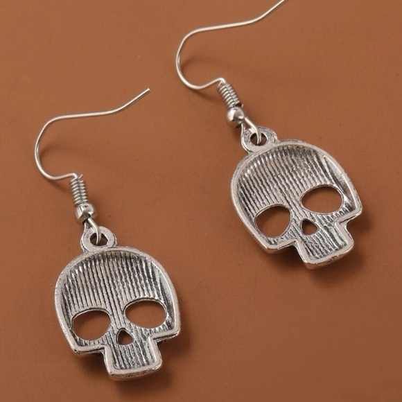 💀 Awesome Rustic Style Floral Print Skeleton Skull Drop Earrings 💀 - Picture 4 of 6